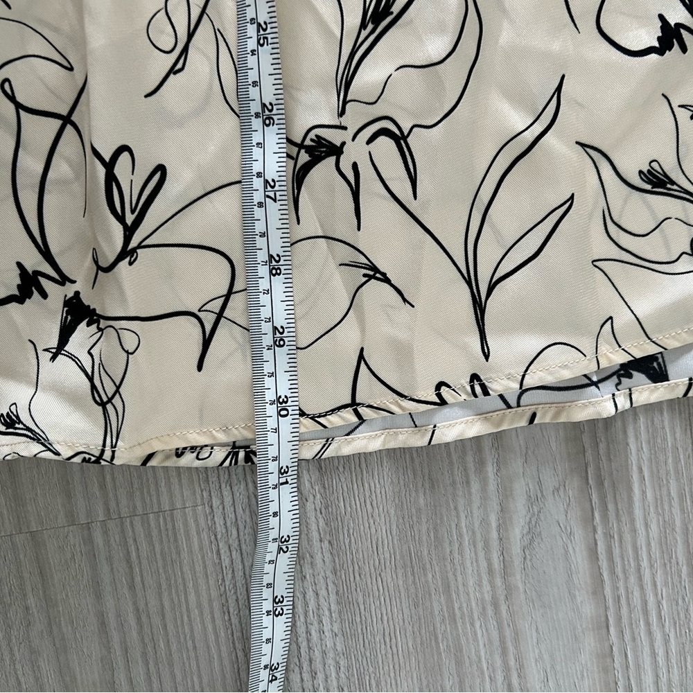 2 for 20$ 🍦🍨 Tie neck floral dress with side zip - Picture 13 of 14